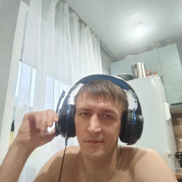 Nik